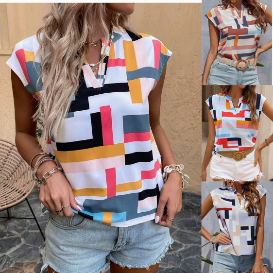 Damen Geometrische Chiffon‑Bluse mit kurzem Cap‑Ärmel und V‑Schlitz Drune