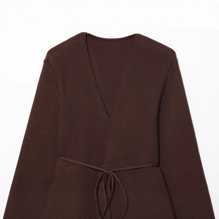 Damen nan taillierte Strickjacke mit tiefem V-Ausschnitt, Bindegürtel und kastigen Ärmeln Drune