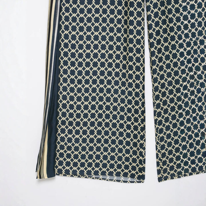 Damen Weite Palazzo‑Hose mit geometrischem Alloverprint und seitlichem Streifen Drune