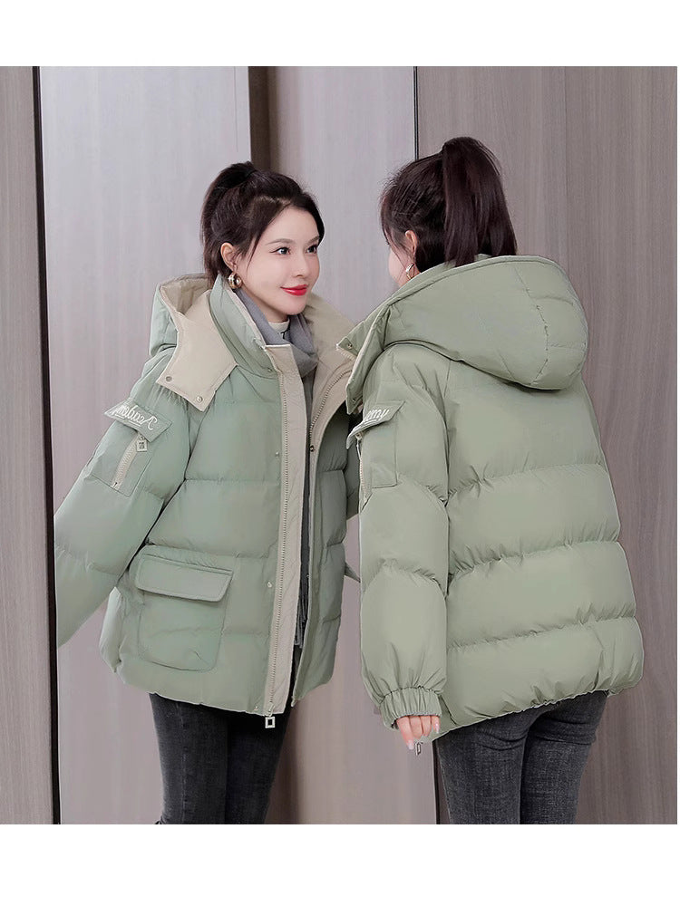 Damen nan wattierte Steppjacke mit abnehmbarer Kapuze, hohem Kragen und großen Pattentaschen Drune
