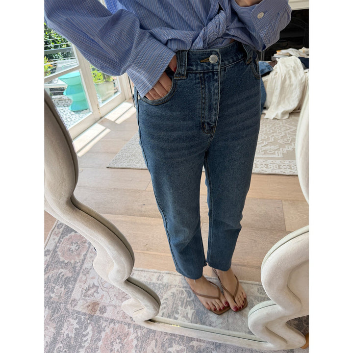 Damen Elegante und flache Zehentrenner mit minimalistischen Riemen Drune