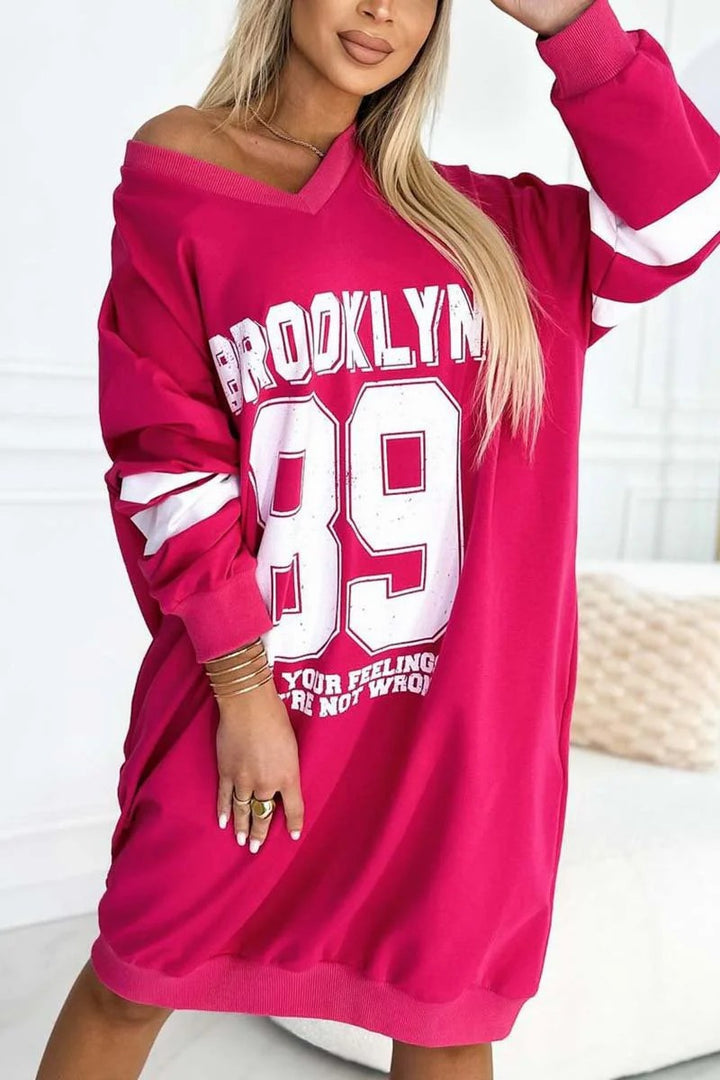 Damen Oversized Freizeitkleid im Sport-Look mit V-Ausschnitt Drune