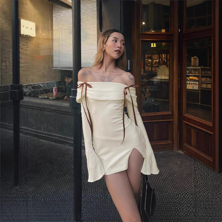 Damen Minikleid mit Off-Shoulder Design und dekorativen Bindebändern Drune