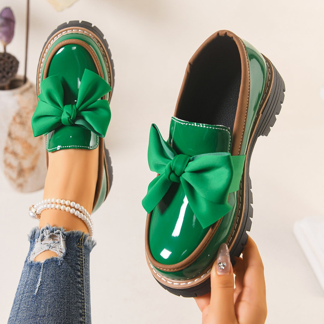 Damen nan Lack-Loafer mit großer Zierschleife und profilierter Gummisohle Drune