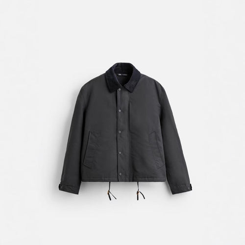 Herren Kurzblouson mit Cordkragen, Druckknopfleiste und Kordelzugsaum Drune