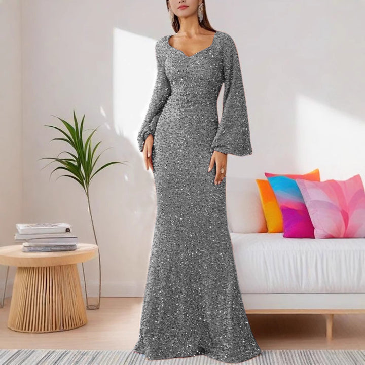 Damen Abendkleid mit schimmerndem Paillettenbesatz und eleganter Silhouette Drune