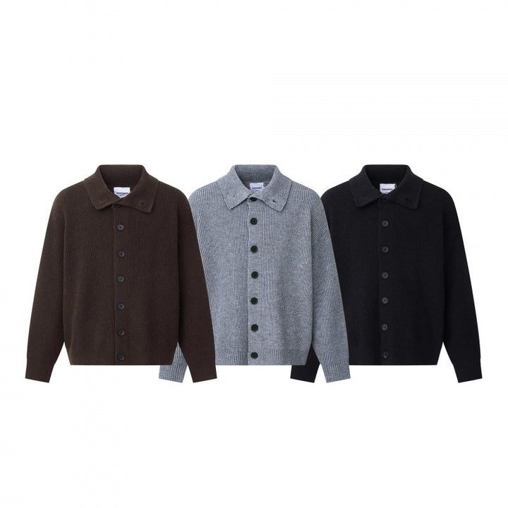 Unisex Boxy-Strickjacke mit Hemdkragen, gerippter Struktur und durchgehender Knopfleiste Drune