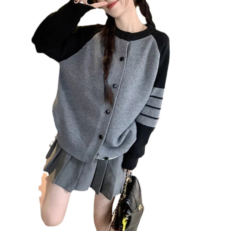 Damen komfortable Strickjacke mit kontrastierenden Ärmeln und Knopfverschluss Drune