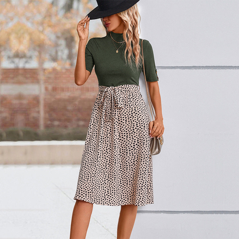 Damen Elegantes Midi-Kleid mit Bindegürtel Drune