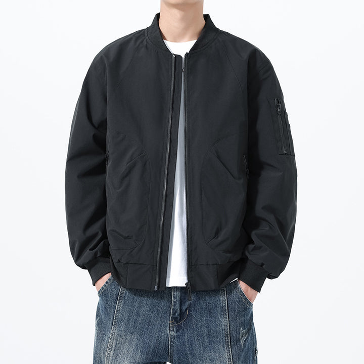 Herren Leichte Bomberjacke im Utility‑Style mit Ärmeltasche und Rippenbündchen Drune