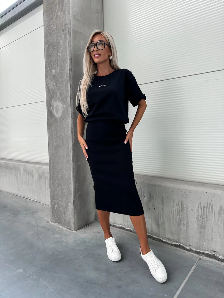 Damen zweiteiliges Strick-Set mit oversized Boxy-Shirt und figurumspielendem Midirock mit Seitenschlitz Drune