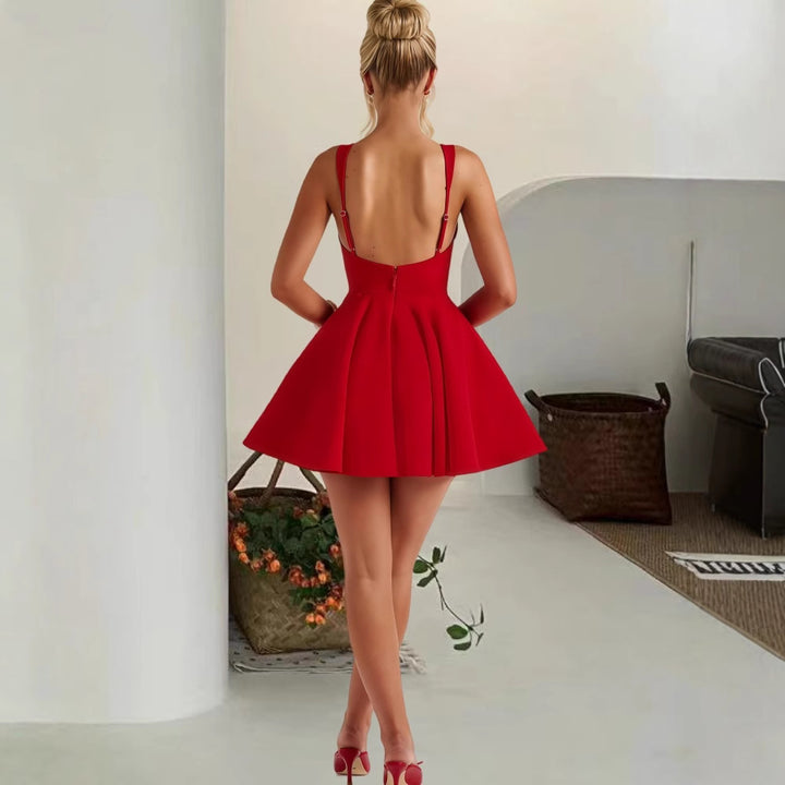 Damen Skaterkleid mit elegantem Schnitt und trägerlosem Design Drune
