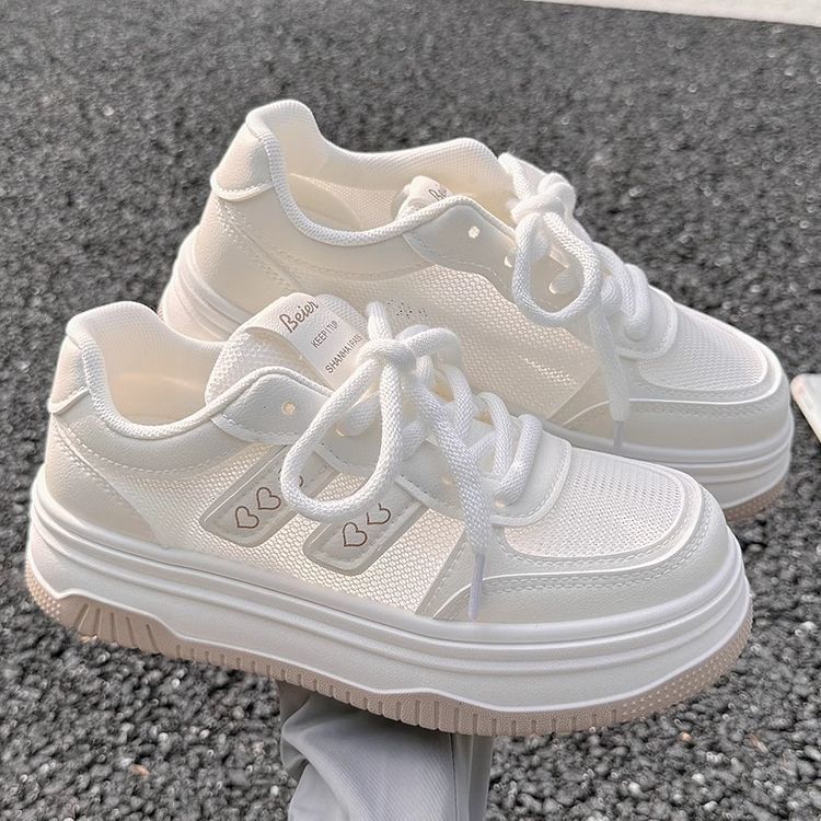 Damen Plateau‑Sneaker mit dicker Wedgesohle und Herz‑Applikation Drune