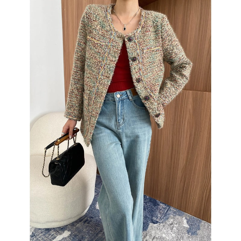 Damen gemütliche Strickjacke mit buntem Mustermix und Knopfdetails Drune