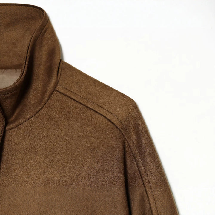 Damen Kurze Boxy‑Suede‑Jacke mit Stehkragen und aufgesetzten Pattentaschen Drune