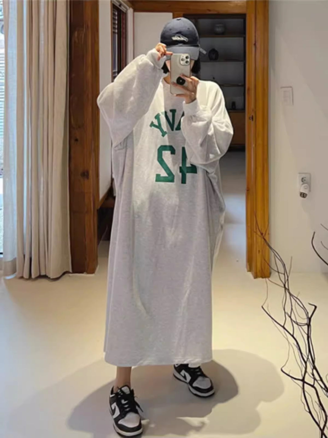Damen Langes Oversize Hoodie‑Sweatkleid im College‑Look mit Raglanärmeln Drune