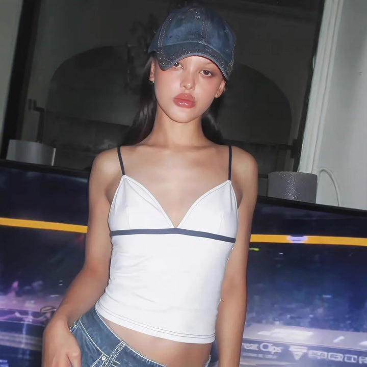 Damen Crop-Top mit tiefem V-Ausschnitt und verstellbaren Trägern Drune