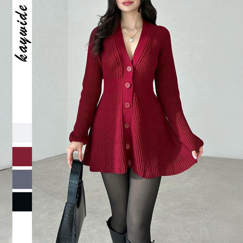 Damen nan tailliertes Strickkleid mit durchgehender Knopfleiste, V‑Ausschnitt und ausgestelltem A‑Linien‑Rock Drune