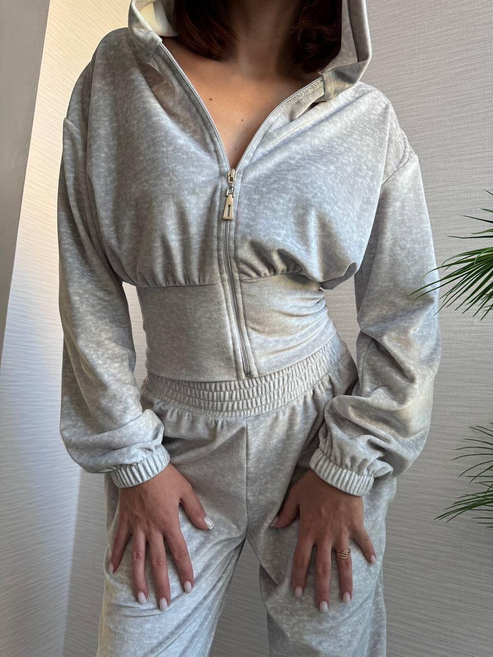 Damen Taillierte Cropped-Kapuzenjacke mit figurformendem Schlauchbund Drune