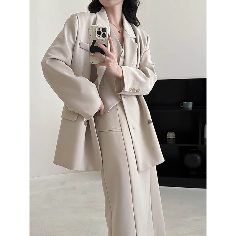 Damen Oversize-Sakko mit kastiger Weste und knöchellangem Midirock Drune