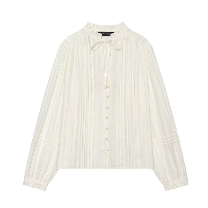 Damen Plissierte Bluse mit Rüschenkragen, Knopfleiste und Schleifenband Drune