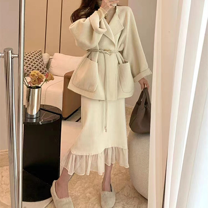 Damen modischer Cardigan mit Knöpfen und Rüschensaum Drune