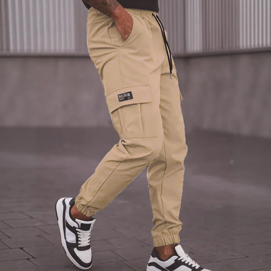 Herren Utility-Cargohose im Joggerstil mit Tunnelzugbund elastischen Beinabschlüssen und Multifachtaschen Drune