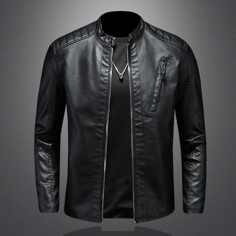 Herren Kunstleder-Bikerjacke mit Stehkragen, Schultersteppung und Brust-Reißverschlusstasche Drune
