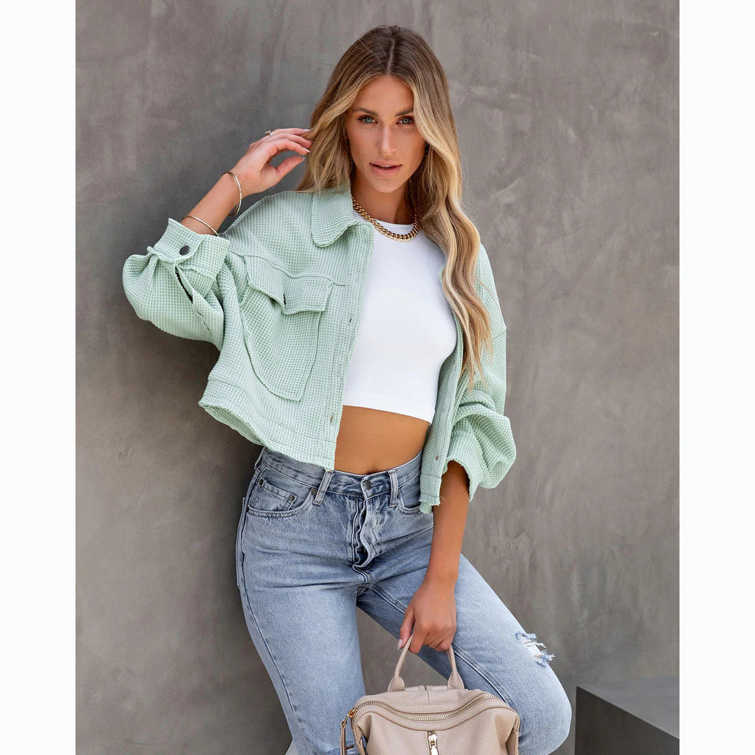 Damen Kurze Jeansjacke mit lässigem Schnitt und praktischem Taschen-Design Drune