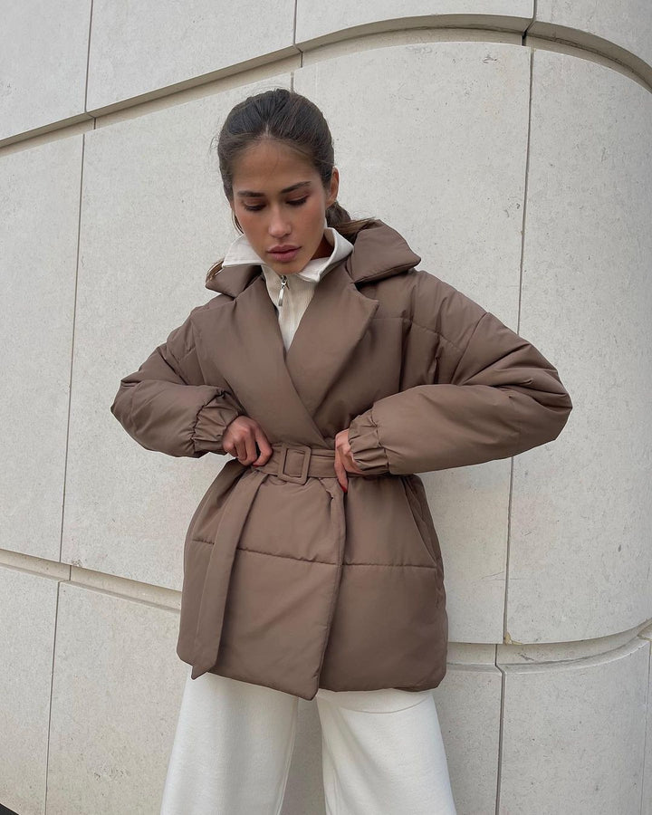 Damen Wattierte Taillierte Steppjacke mit Gürtel und Kapuze Drune
