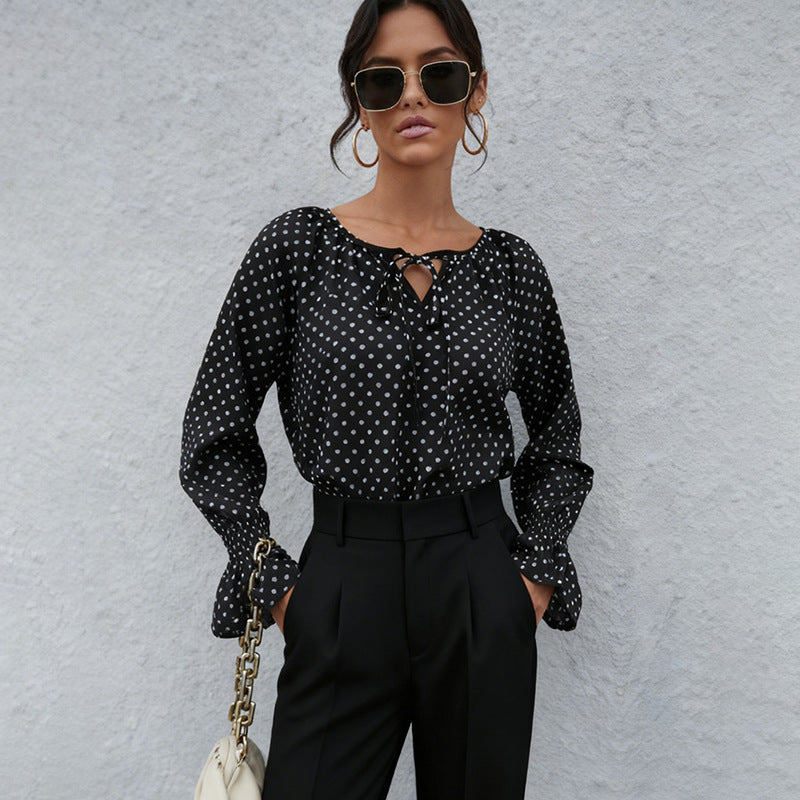 Damen Chiffonbluse mit Polka-Dots, BindDruneand-Ausschnitt und smockgesmokten Manschetten Drune