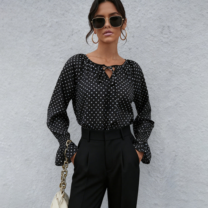 Damen Chiffonbluse mit Polka-Dots, BindDruneand-Ausschnitt und smockgesmokten Manschetten Drune