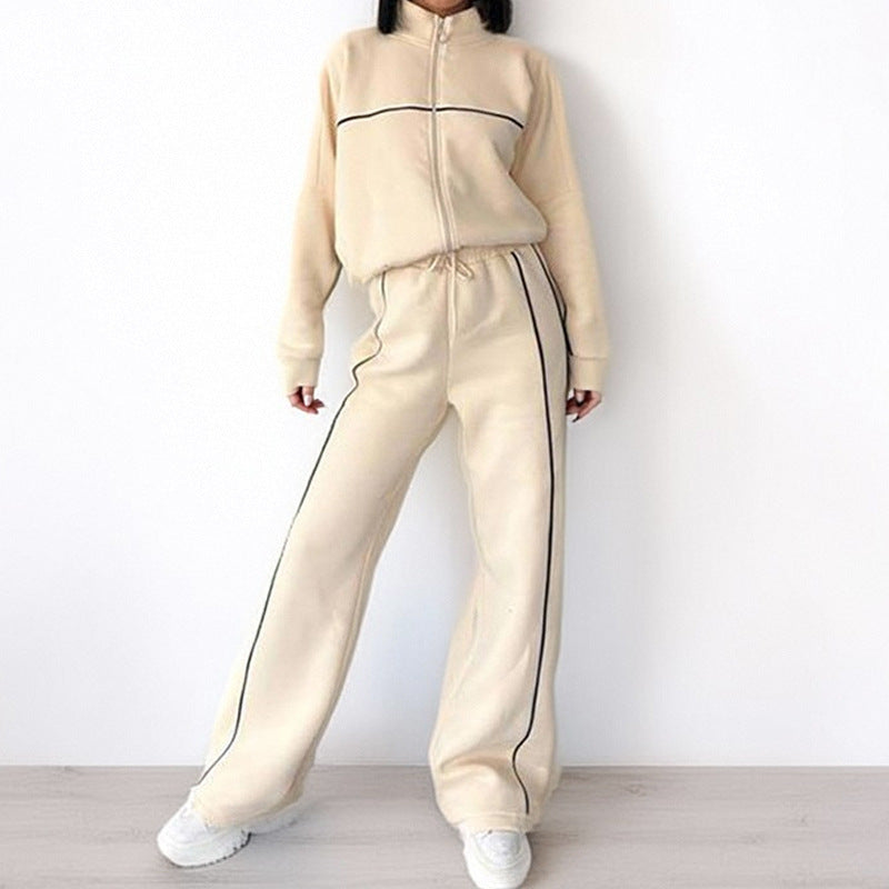 Damen Sportliches Set mit weichem Material und hohen Beininserts Drune