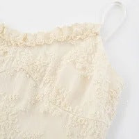 Damen romantisches Spitzenmaxikleid mit voluminösen Rüschenschichten Drune