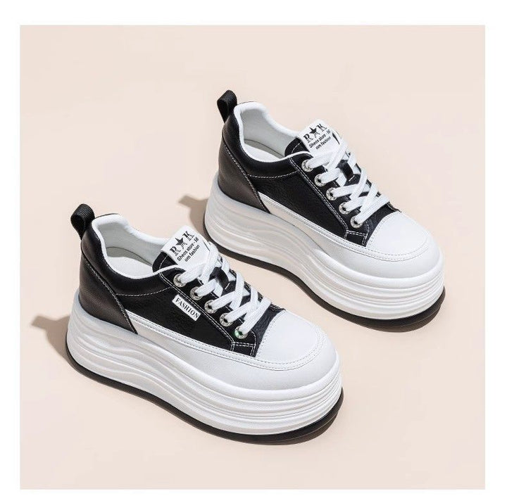 Damen Plateau Sneaker mit eleganter Silhouette und dämpfender Sohle Drune