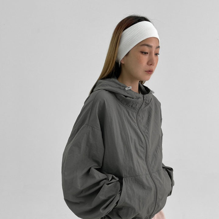 Damen leichte Outdoor-Windjacke mit verstellbarem Kordelzug Drune