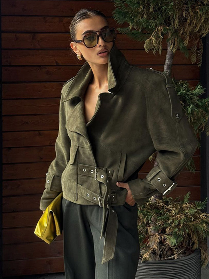 Damen Kurzjacke aus Veloursleder-Optik mit Taillengürtel, Schnallen & Oversize-Kragen Drune