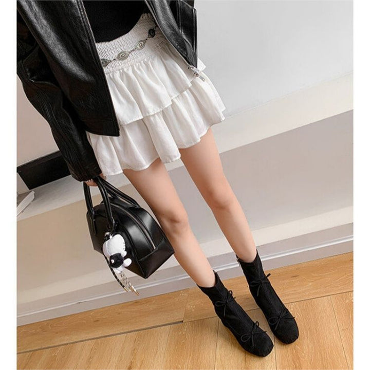 Damen Ballerina‑inspirierte Ankle‑Heels mit gerafftem Schaft und sculpted Blockabsatz Drune