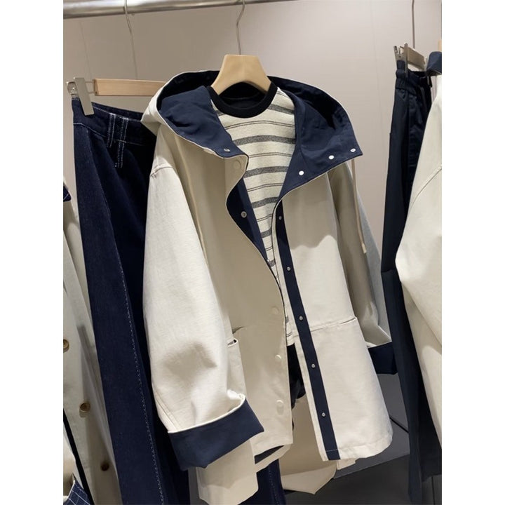 Unisex Oversized utilitarischer Trenchcoat mit kontrastiertem Innenfutter und Kapuze Drune