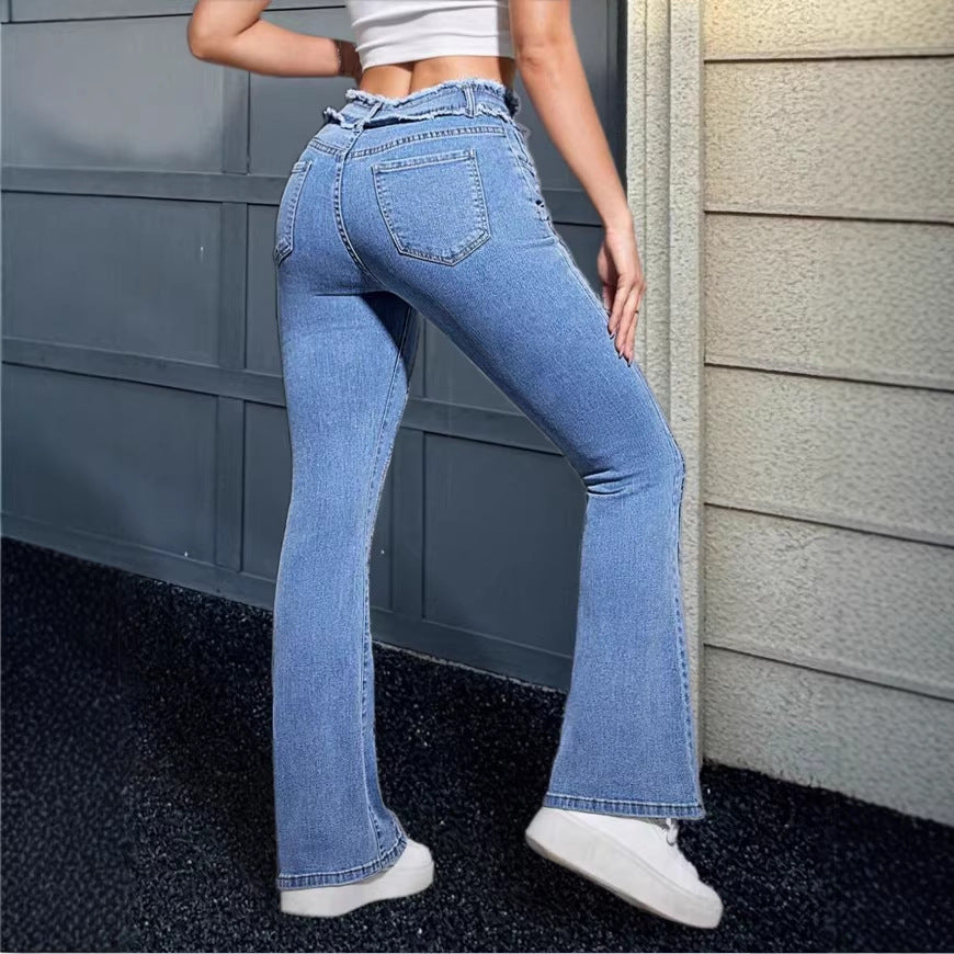 Damen Hochgeschnittene Flared-Jeans mit ausgefranstem Bund und mittiger Absteppnaht Drune