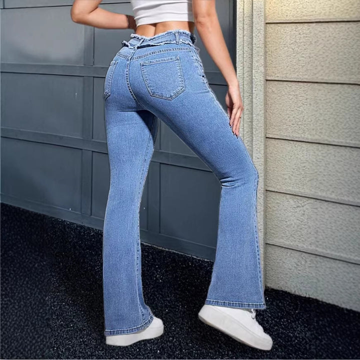 Damen Hochgeschnittene Flared-Jeans mit ausgefranstem Bund und mittiger Absteppnaht Drune