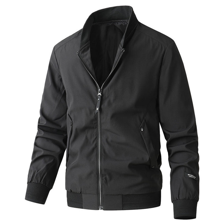 Herren Minimalistische Bomberjacke aus technischem Nylon mit Stehkragen und Rippbündchen Drune