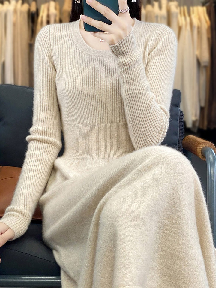 Damen Langärmeliges Midikleid aus Feinstrick mit taillierter A‑Linien‑Silhouette Drune