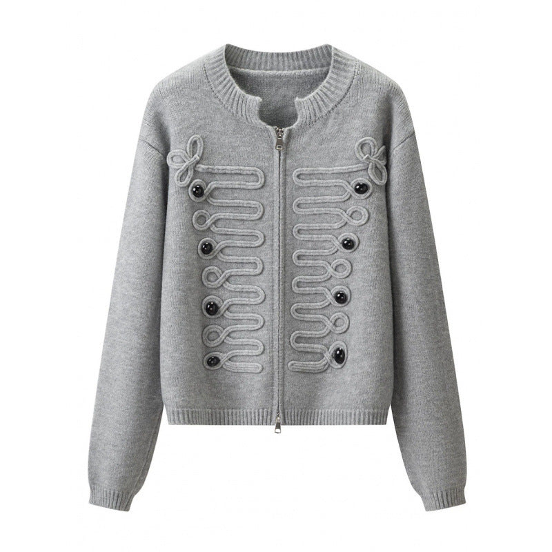 Damen Kurz geschnittene Strickjacke mit dekorativen Kordelapplikationen und Zwei-Wege‑Reißverschluss Drune