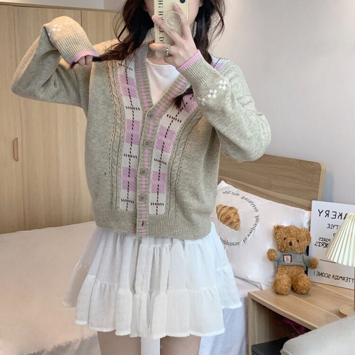 Damen Strickjacke mit modischem Karomuster und pastelligen Akzenten Drune