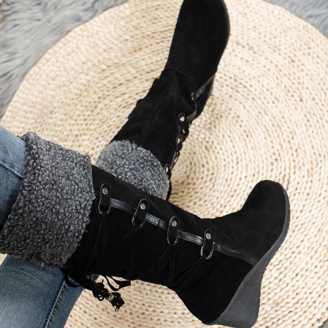 Damen Wedge-Stiefel mit kuscheligem Innenfutter und modischem Schnürdesign Drune