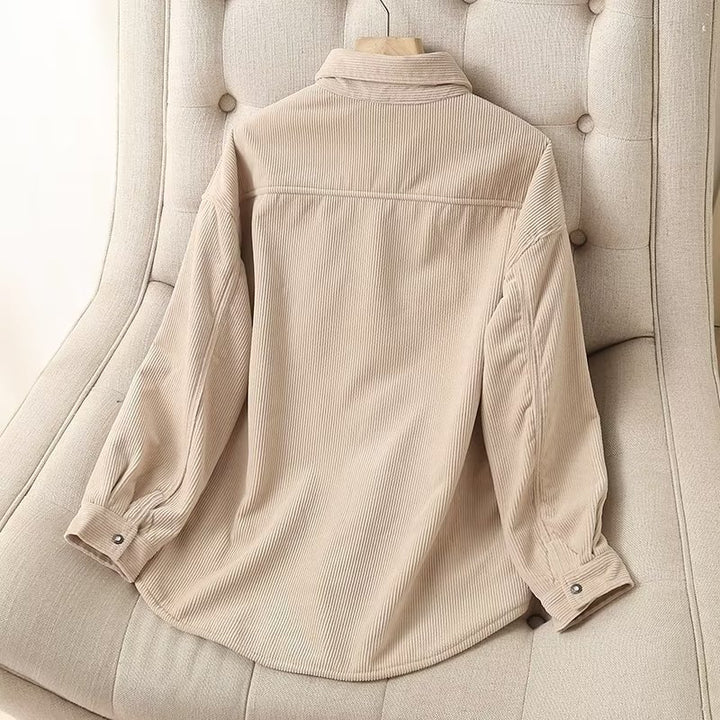 Damen nan oversized Cordhemdjacke mit wattiertem Teddyfutter, aufgesetzten Pattentaschen und Druckknopfleiste Drune