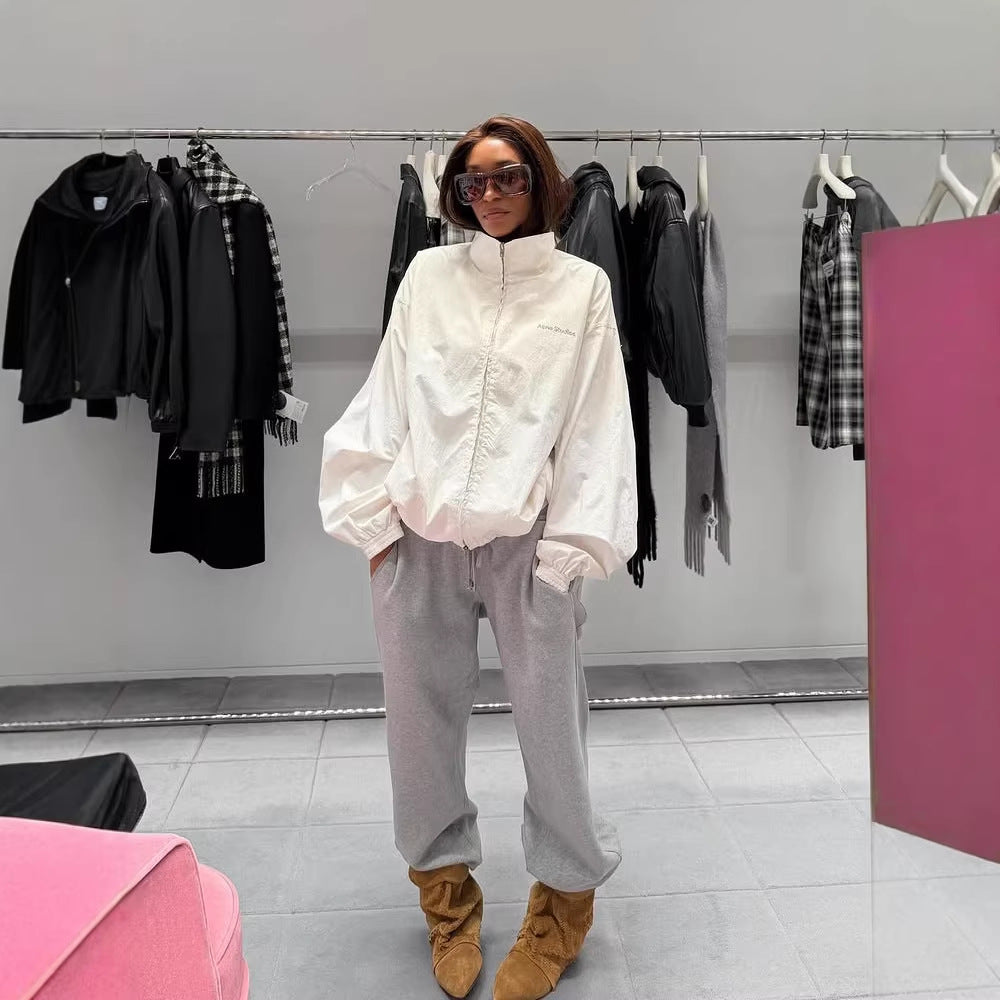 Damen Gepolsterte Boxy‑Jacke im Cropped‑Cut mit Stehkragen und verdeckter Verschlussleiste Drune