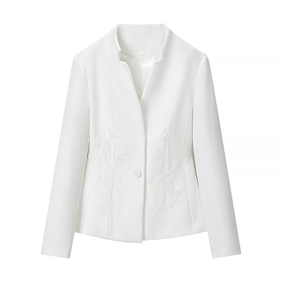 Damen nan taillierte Kurzjacke mit Stehkragen und floraler Ton‑in‑Ton‑Stickerei Drune