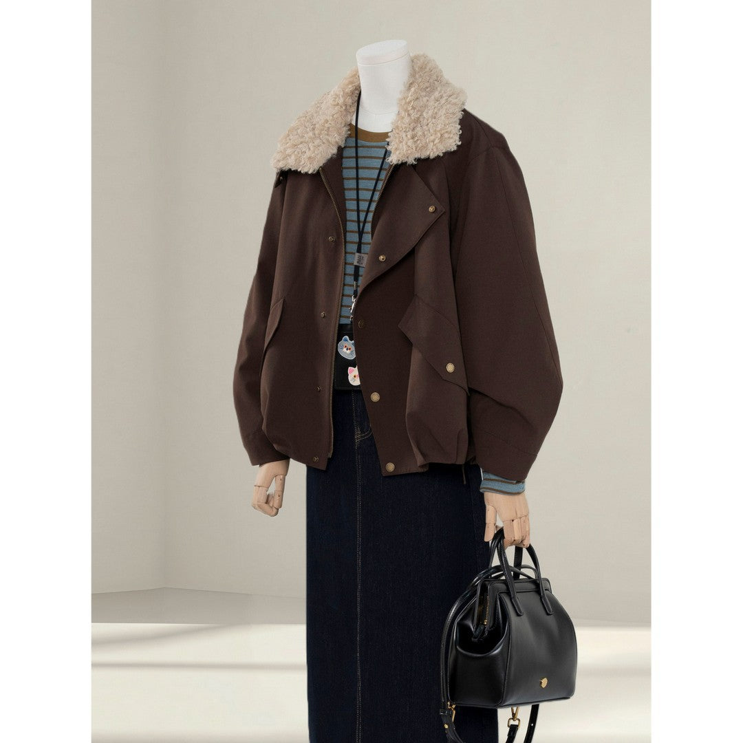 Damen Kurze Oversize-Bomberjacke mit Teddykragen und Druckknopfdetails Drune